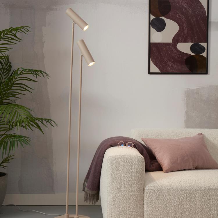 Żelazna 2-punktowa lampa podłogowa H162cm HAVANA piaskowy